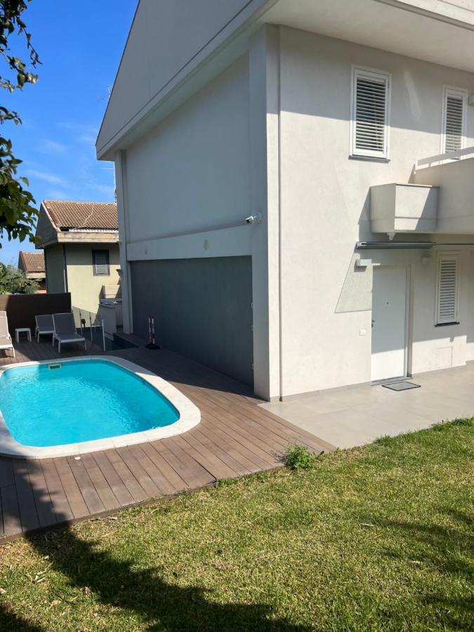 White House Villa Aci Catena Bagian luar foto